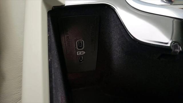 2024 Volvo S60 B5 Ultimate Dark Theme