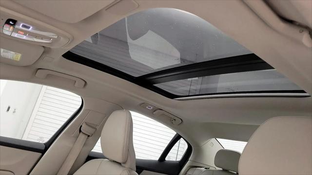 2024 Volvo S60 B5 Ultimate Dark Theme