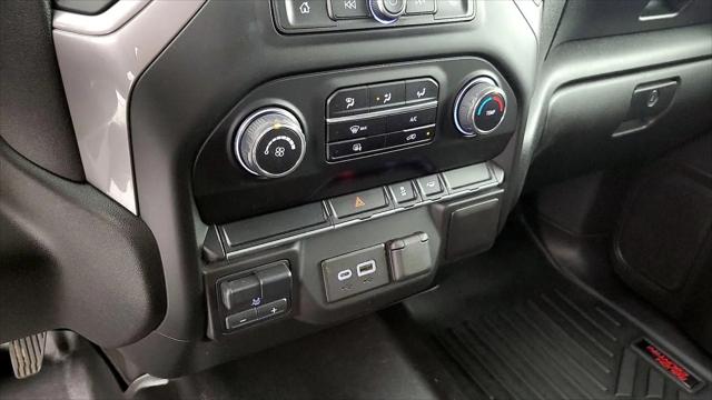 2022 Chevrolet Silverado 2500HD 2WD Crew Cab Standard Bed Custom
