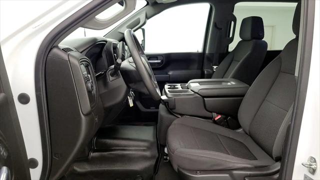 2022 Chevrolet Silverado 2500HD 2WD Crew Cab Standard Bed Custom