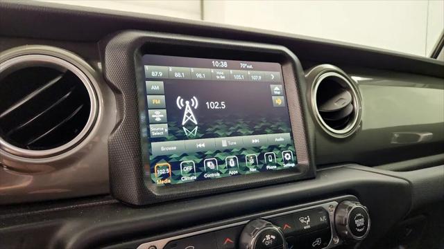 2022 Jeep Wrangler Unlimited Sahara 4x4