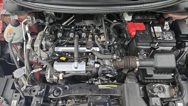 2024 Nissan Versa 1.6 SR
