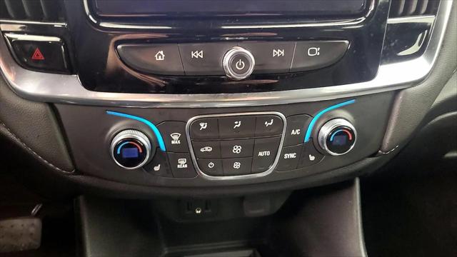 2023 Chevrolet Traverse FWD LT Cloth