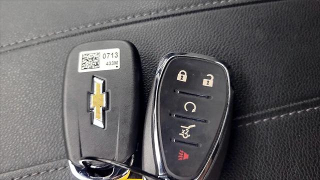 2023 Chevrolet Traverse FWD LT Cloth