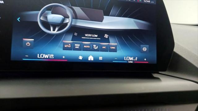 2025 BMW Coupe xDrive