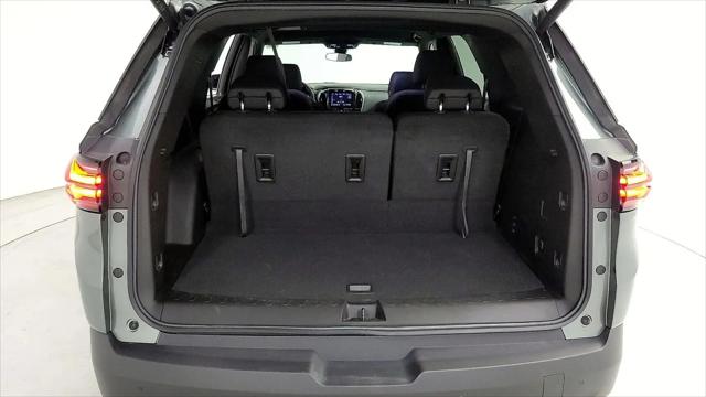 2023 Chevrolet Traverse FWD LT Cloth