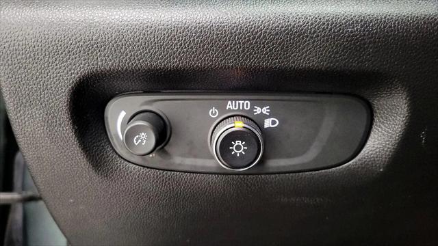 2023 Chevrolet Traverse FWD LT Cloth