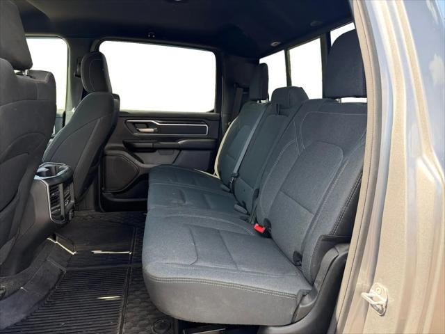 2022 Ram 1500 Big Horn Crew Cab 4x4 5'7" Box