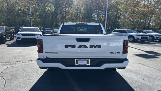 2026 Ram 1500 Big Horn Crew Cab 4x4 5'7" Box