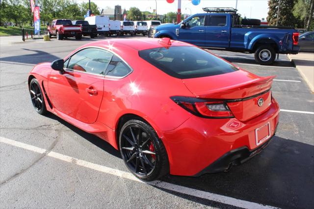 2024 Toyota GR86 Premium