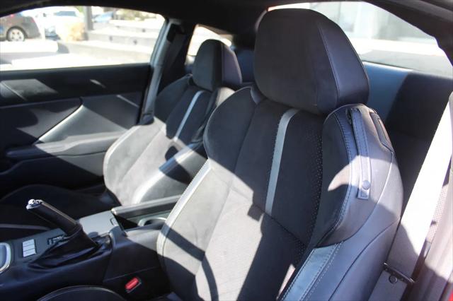 2024 Toyota GR86 Premium