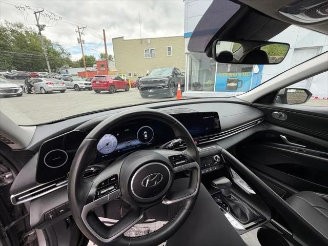 2023 Hyundai Elantra Limited