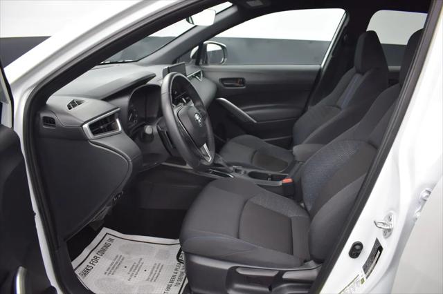2024 Toyota Corolla Cross Hybrid SE