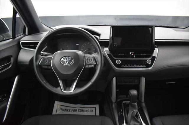 2024 Toyota Corolla Cross Hybrid SE