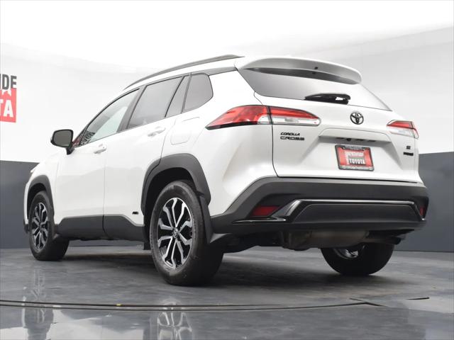 2024 Toyota Corolla Cross Hybrid SE