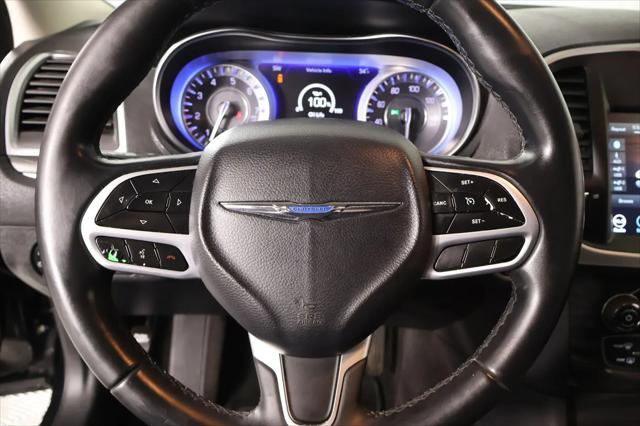 2019 Chrysler 300 Touring