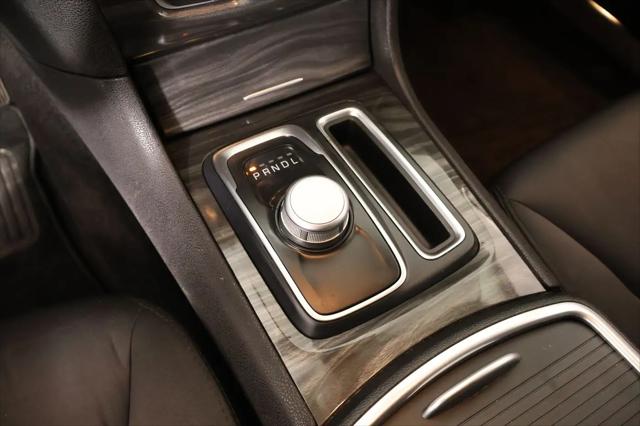 2019 Chrysler 300 Touring