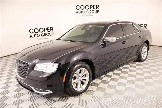 2019 Chrysler 300 Touring