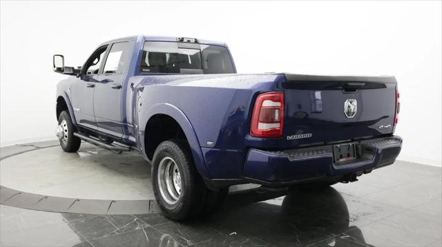 2020 Ram 3500 Laramie Crew Cab 4x4 8' Box