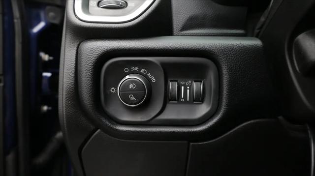 2020 Ram 3500 Laramie Crew Cab 4x4 8' Box