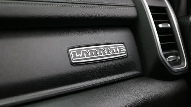 2020 Ram 3500 Laramie Crew Cab 4x4 8' Box