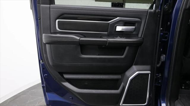 2020 Ram 3500 Laramie Crew Cab 4x4 8' Box