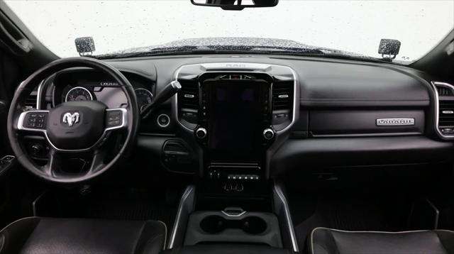 2020 Ram 3500 Laramie Crew Cab 4x4 8' Box