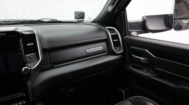 2020 Ram 3500 Laramie Crew Cab 4x4 8' Box