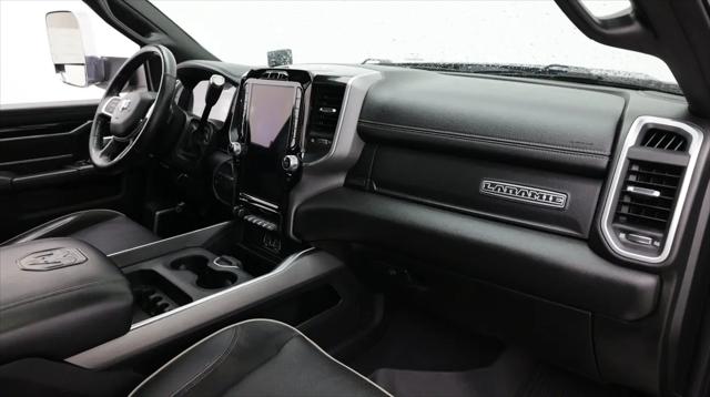 2020 Ram 3500 Laramie Crew Cab 4x4 8' Box