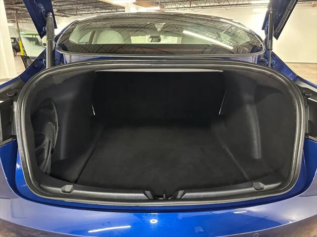 2021 Tesla Model 3 Standard Range Plus Rear-Wheel Drive