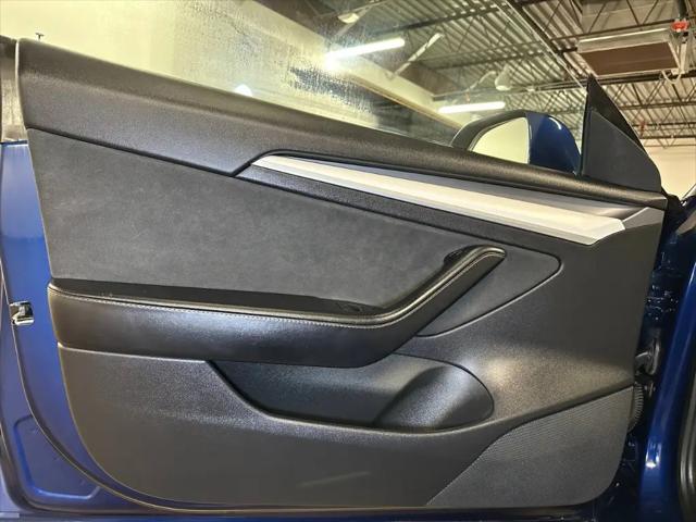 2021 Tesla Model 3 Standard Range Plus Rear-Wheel Drive