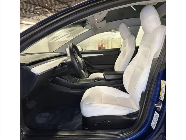 2021 Tesla Model 3 Standard Range Plus Rear-Wheel Drive