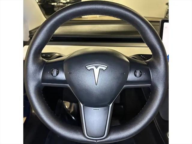 2021 Tesla Model 3 Standard Range Plus Rear-Wheel Drive