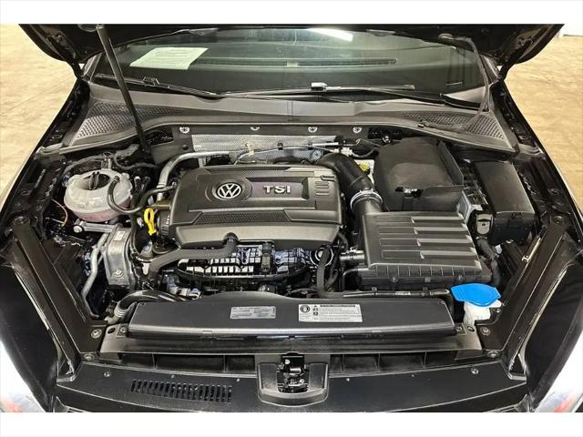 2016 Volkswagen Golf GTI SE 4-Door
