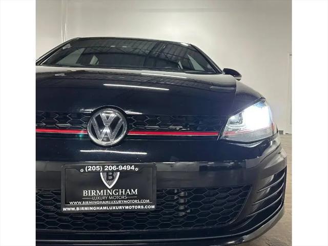 2016 Volkswagen Golf GTI SE 4-Door
