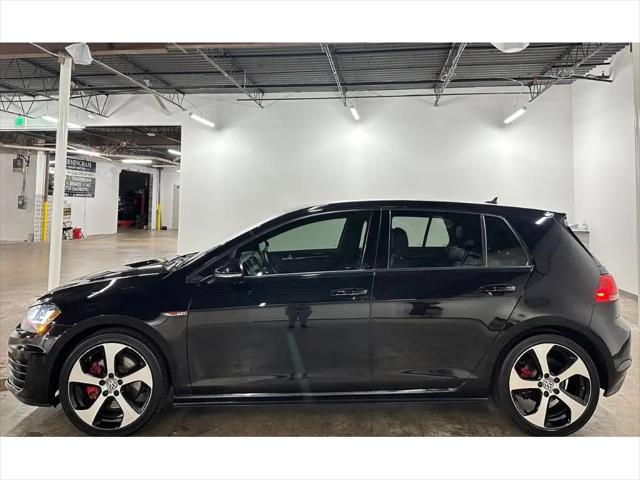 2016 Volkswagen Golf GTI SE 4-Door