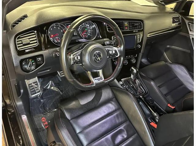 2016 Volkswagen Golf GTI SE 4-Door