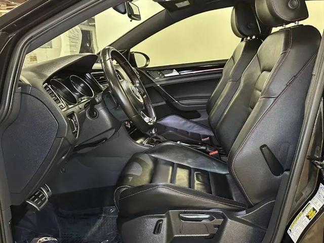 2016 Volkswagen Golf GTI SE 4-Door