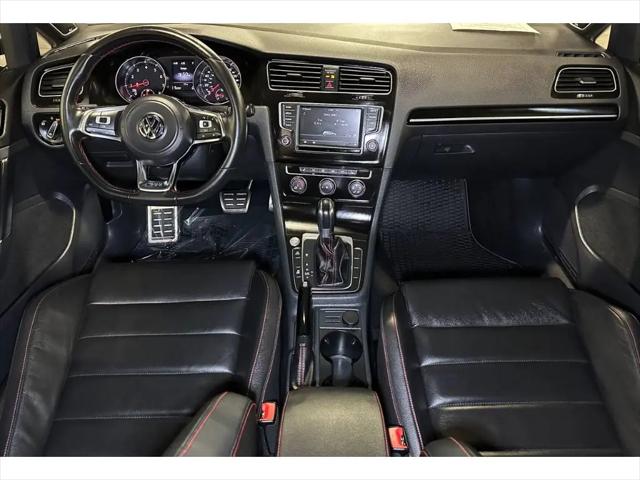 2016 Volkswagen Golf GTI SE 4-Door