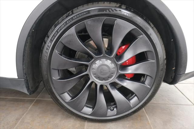 2022 Tesla Model Y Performance Dual Motor All-Wheel Drive