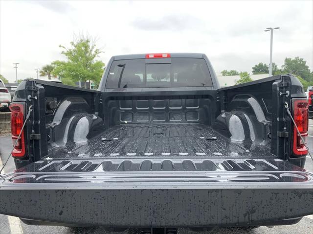 2026 Ram 2500 Black Express Crew Cab 4x4 6'4" Box
