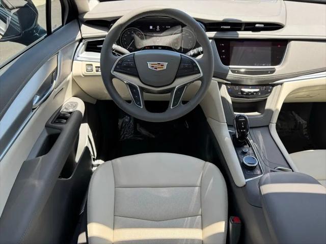 2026 Cadillac XT5 Premium Luxury FWD