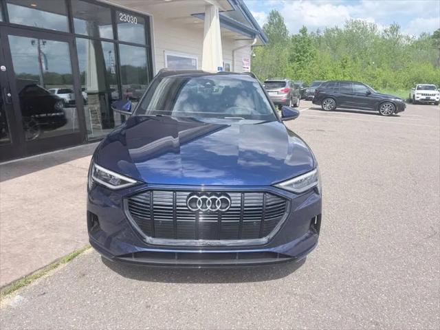 2021 Audi e-tron Prestige quattro