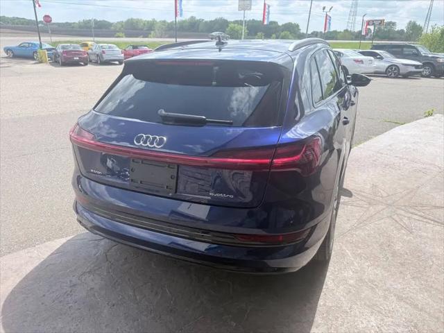 2021 Audi e-tron Prestige quattro