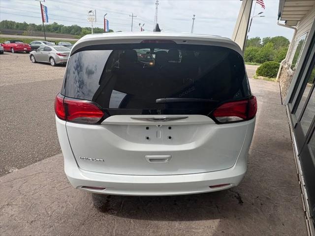 2021 Chrysler Voyager L