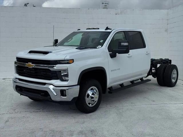 2026 Chevrolet Silverado 3500HD Crew Cab, Long Bed, LT Dual Rear Wheel, RWD