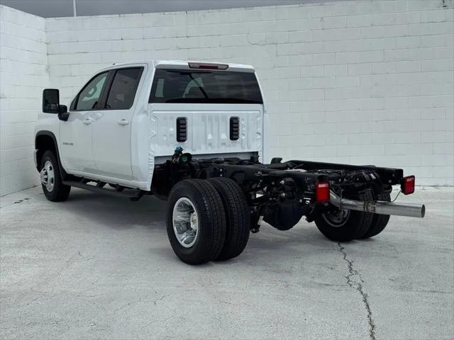 2026 Chevrolet Silverado 3500HD Crew Cab, Long Bed, LT Dual Rear Wheel, RWD