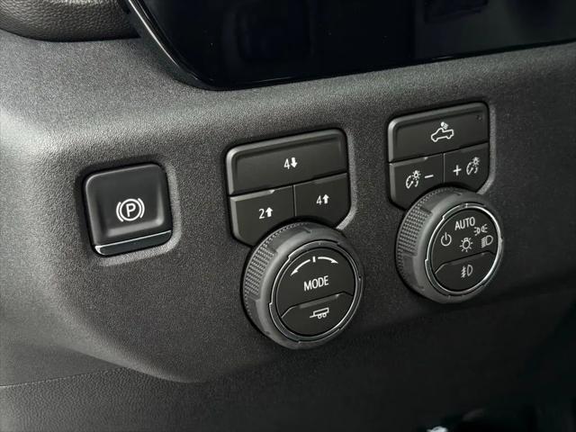 2026 Chevrolet Silverado 3500HD Crew Cab, Long Bed, LT Dual Rear Wheel, RWD