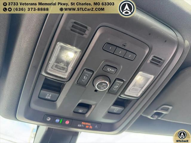 2021 GMC Yukon XL 4WD AT4