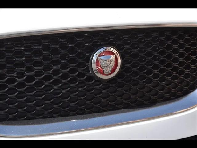 2019 Jaguar XE 30t Premium